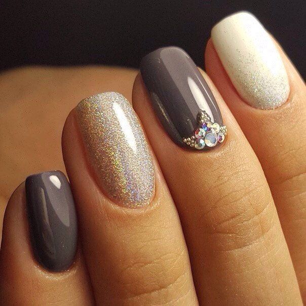 Beautiful grey white glitter stone Three color nail art