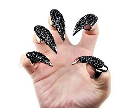 Dangerous and cool Animal print nail art