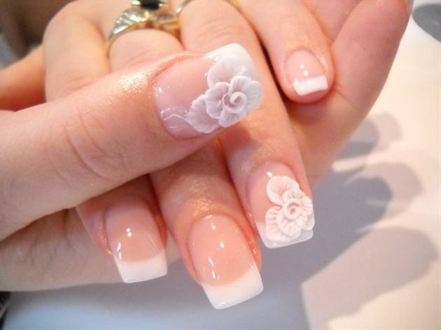 Modren white rose Gel nail art