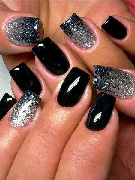 Simple themed black Glitter nail art