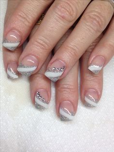 Simple white silver Gel nail art
