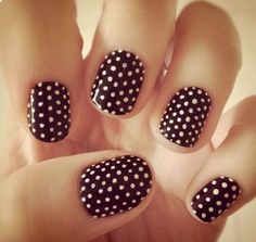 Superb red and white Polka dots nail art