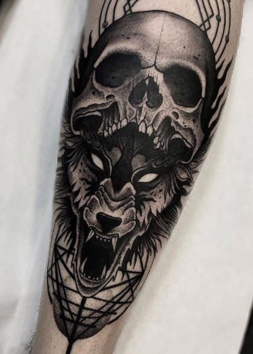 Latest Wolf Tattoo Design With Skull