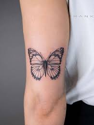 Simple Yet Unique Butterfly Tattoo Lining