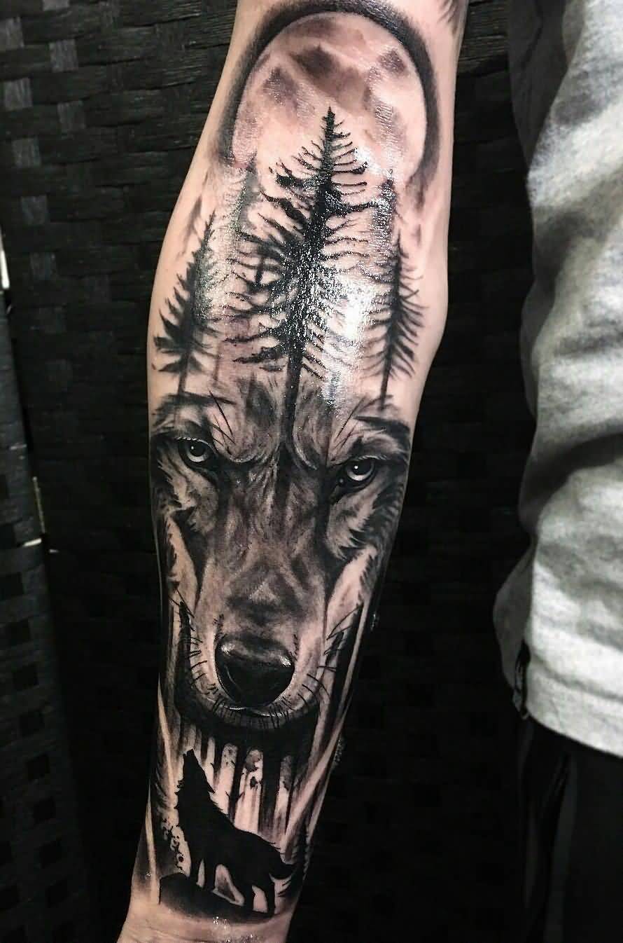 Trendy Wolf Tattoo Design On Forearm